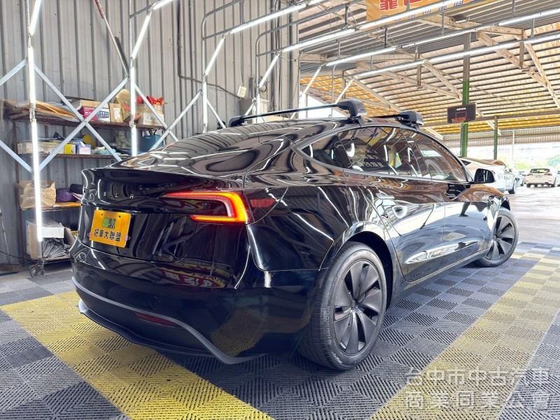 2024年 TESLA Model 3 SR 可全貸