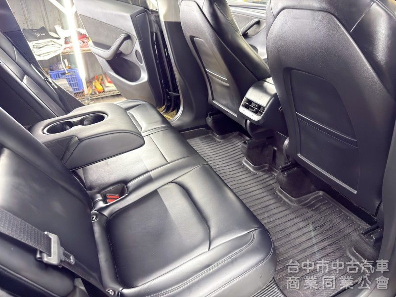 2023年 TESLA Model Y LR 可全貸