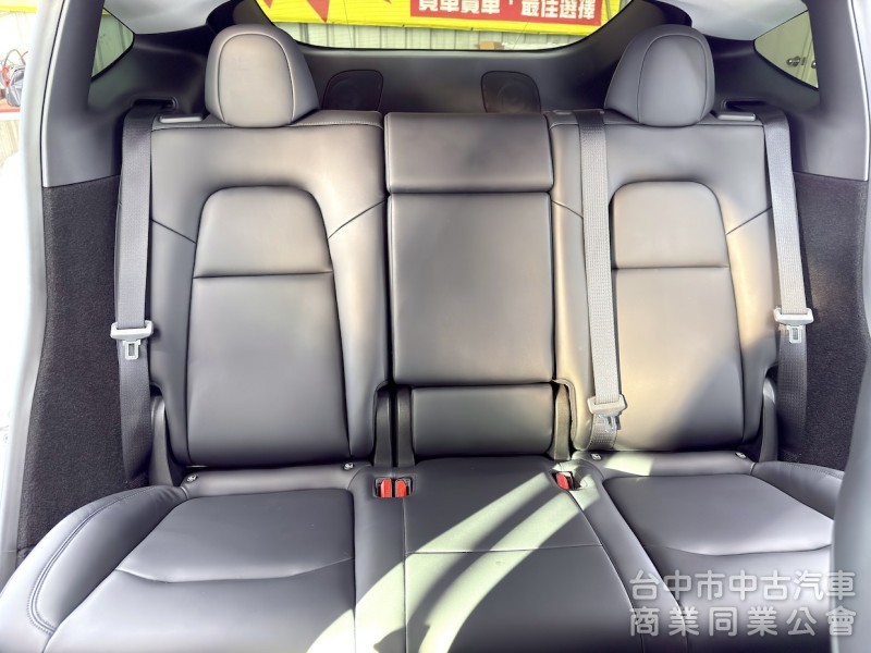 2023年 TESLA Model Y RWD 可全貸