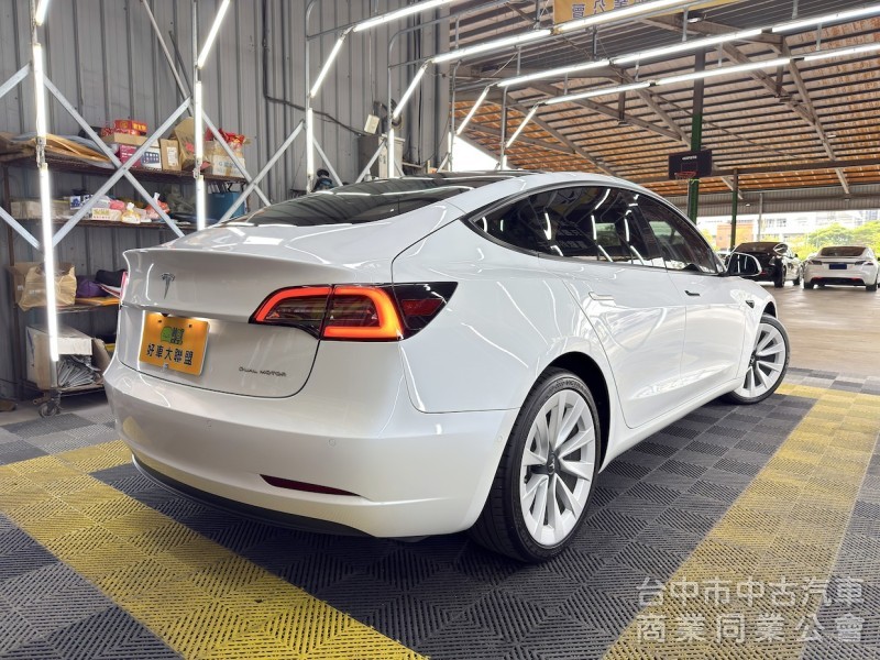 2022年 TESLA Model 3 LR 可全貸