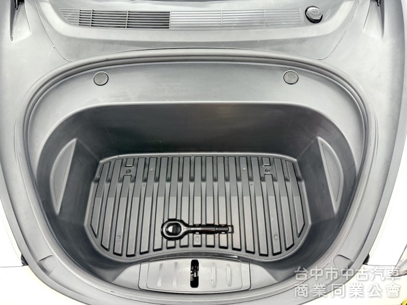 2022年 TESLA Model 3 LR 可全貸