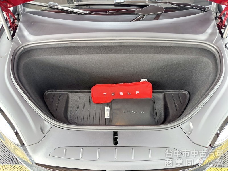 2023年 TESLA Model X Plaid EAP 可全貸