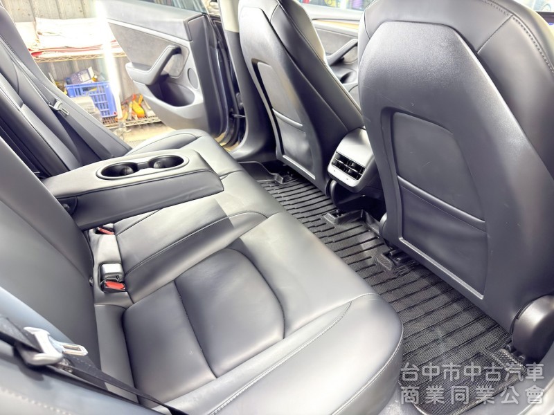 2022年 TESLA Model 3 LFP 可全貸