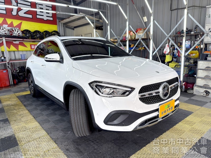 鑫達車業 2021年 BENZ GLA200 23P 可全貸
