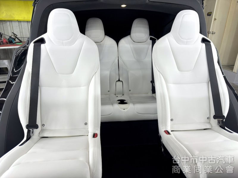 2019年 TESLA Model X LR 終超 可全貸
