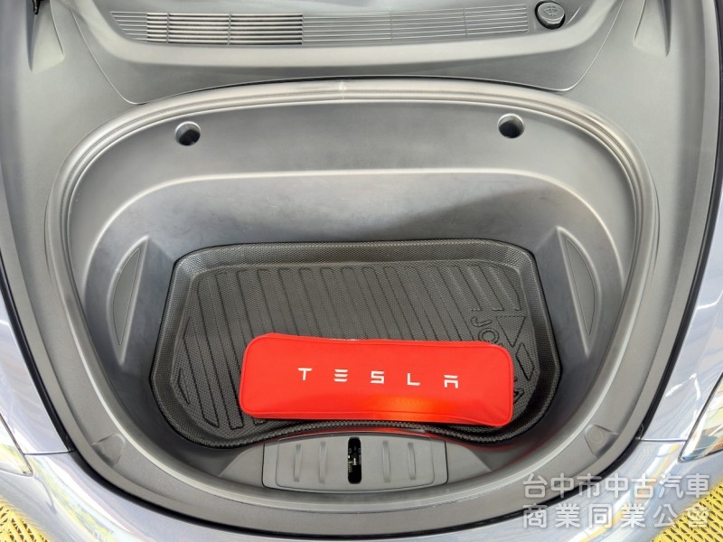 2022年 TESLA Model 3 LR EAP 可全貸