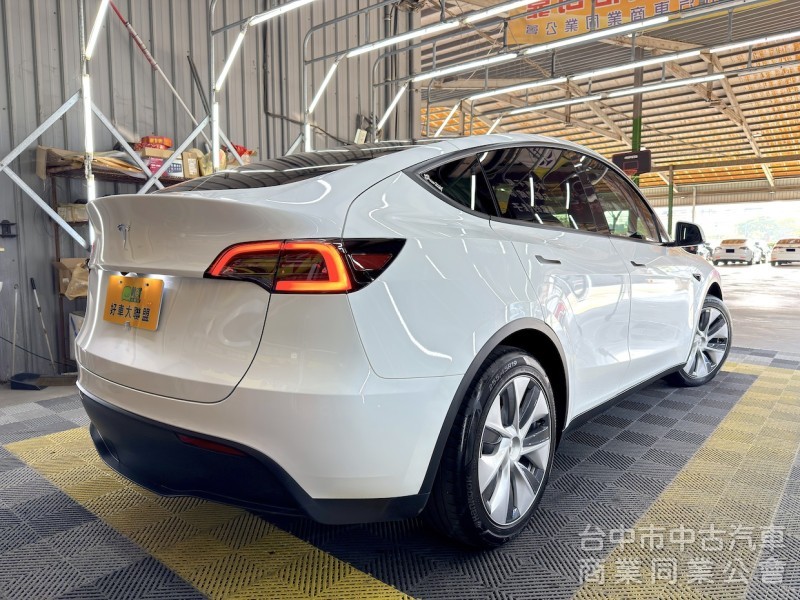 2023年 TESLA Model Y RWD 可全貸