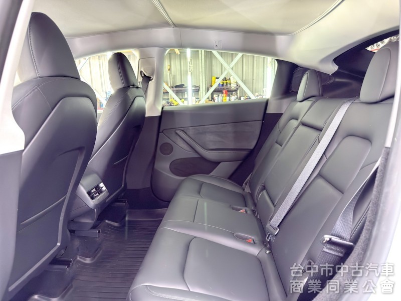 2023年 TESLA Model Y RWD 可全貸