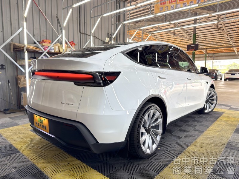 2025年 TESLA Model Y LR EAP 煥新Ｙ 可全貸