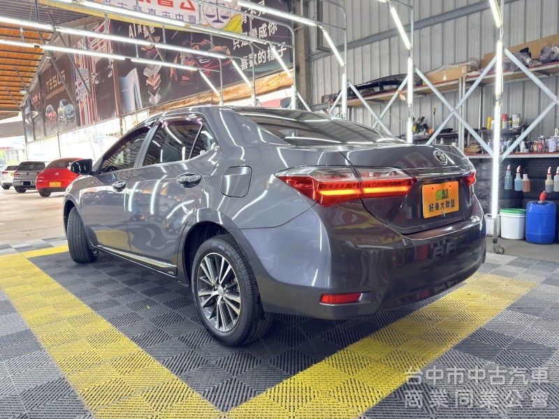 2018年 豐田 ALTIS 跑少 電視 IKEY 可全貸