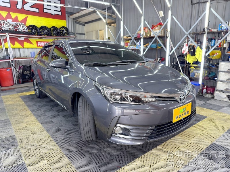 2018年 豐田 ALTIS 跑少 電視 IKEY 可全貸