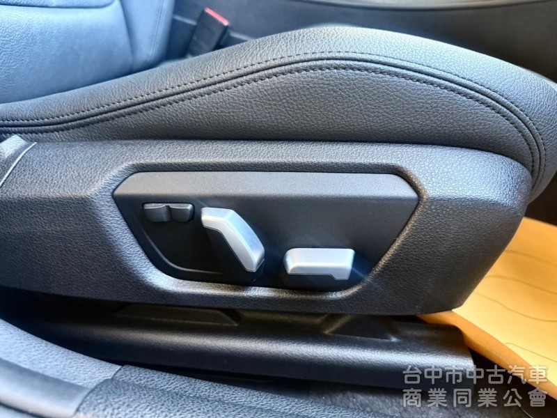 2018 BMW 118I