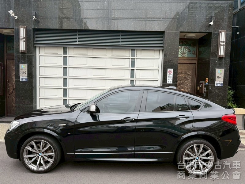 2016 BMW X4 M40I