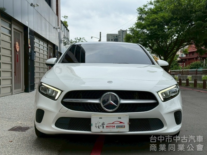 2018 BENZ A200
