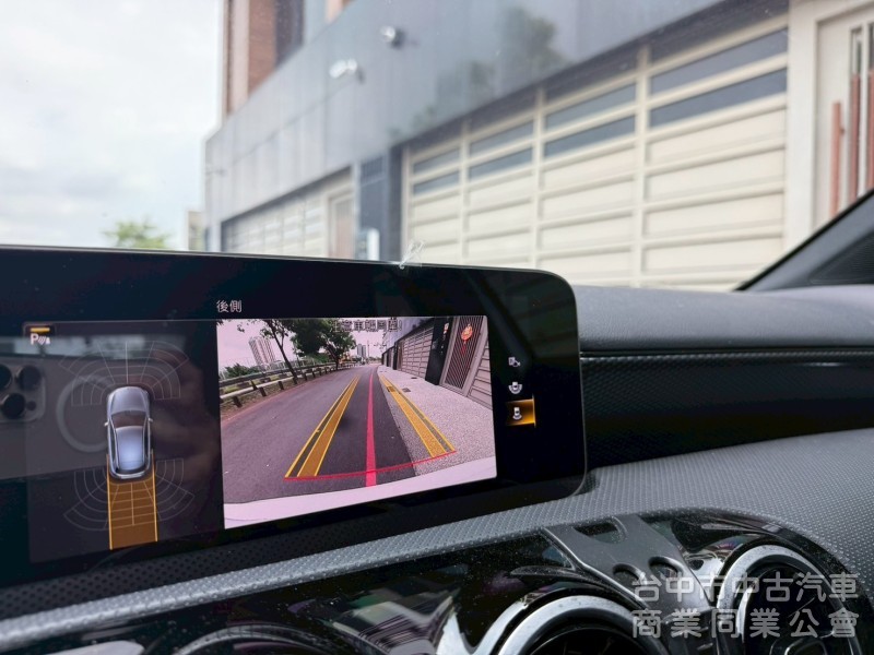 2018 BENZ A200