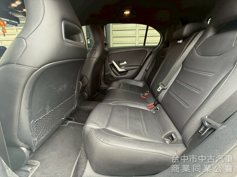 2018 BENZ A200