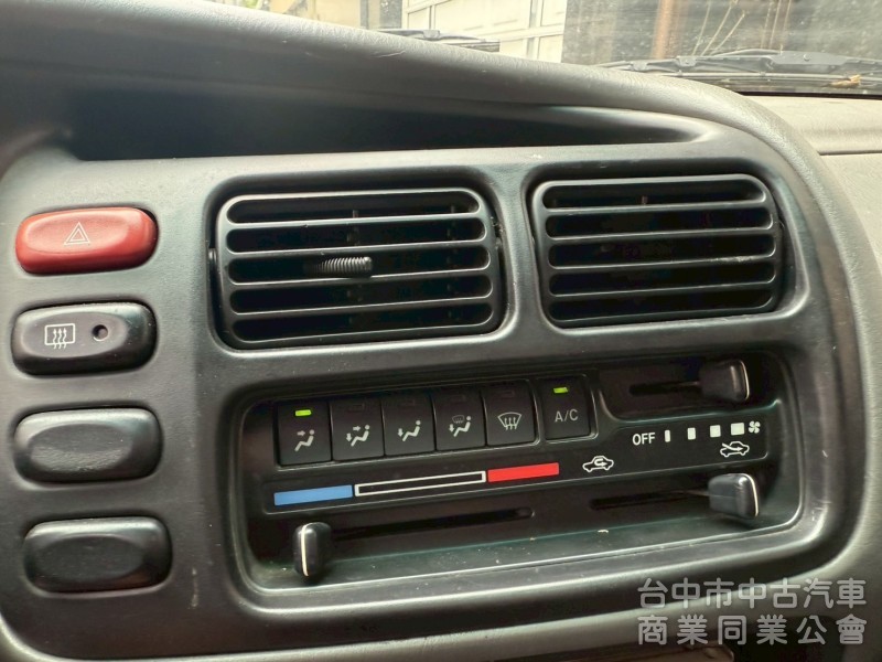 2001 鈴木SUZUKI Grand Vitara 2.0