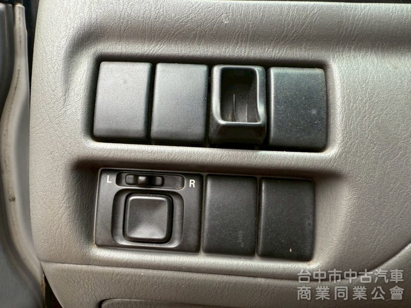 2001 鈴木SUZUKI Grand Vitara 2.0