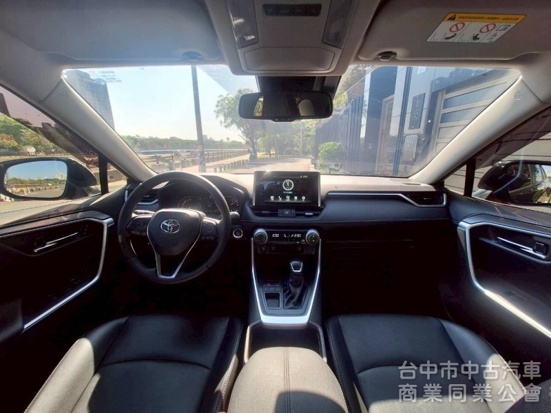 2022 TOYOTA RAV4 2.0 2WD