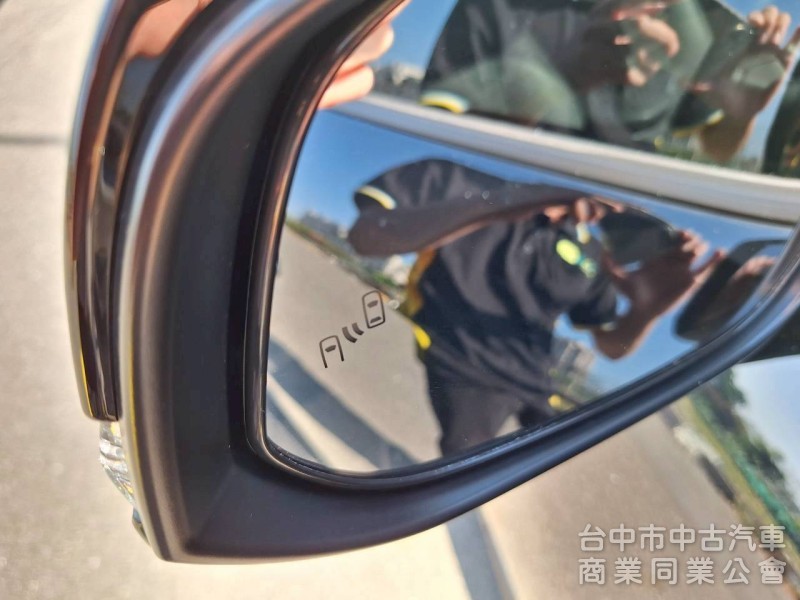 2022 TOYOTA RAV4 2.0 2WD