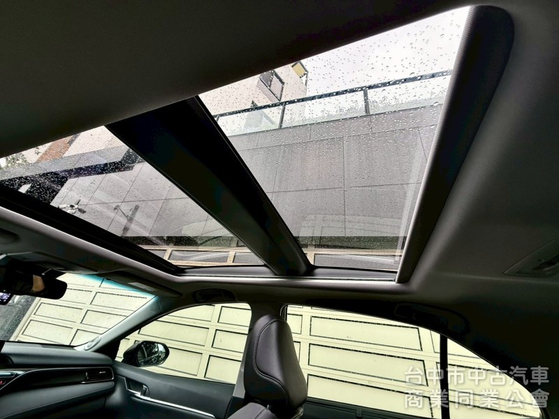 2022 TOYOTA CAMRY 2.5 油電
