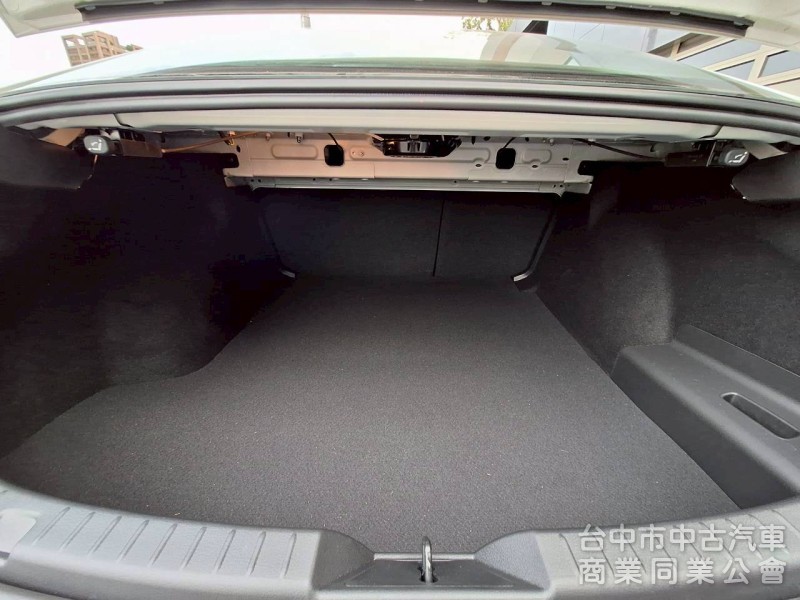 2024 MAZDA 3 四門 BOSE音響