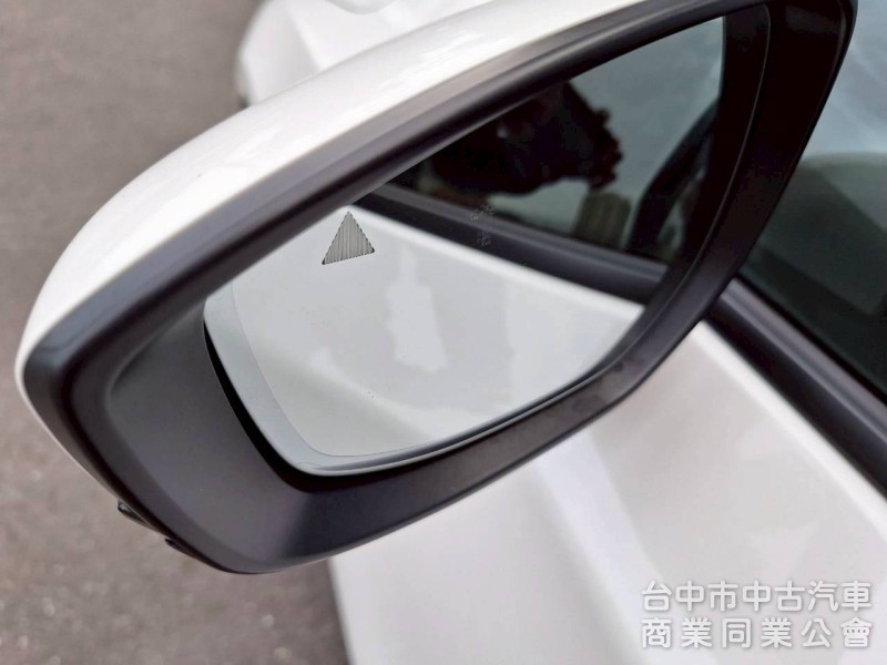 2024 MAZDA 3 四門 BOSE音響