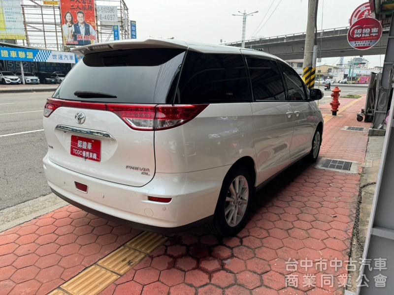 2014 Previa 2.4 豪華