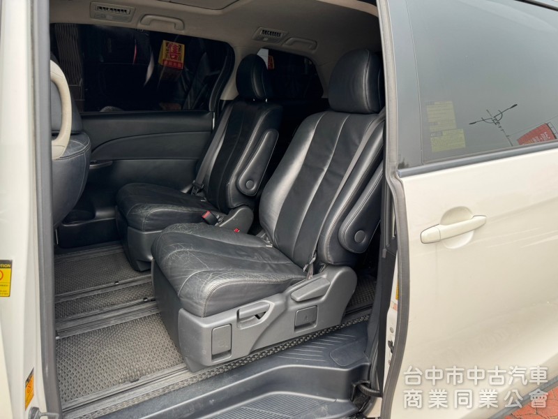 2014 Previa 2.4 豪華