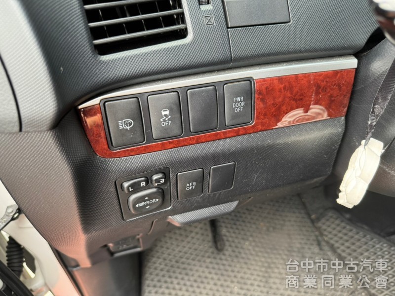 2014 Previa 2.4 豪華