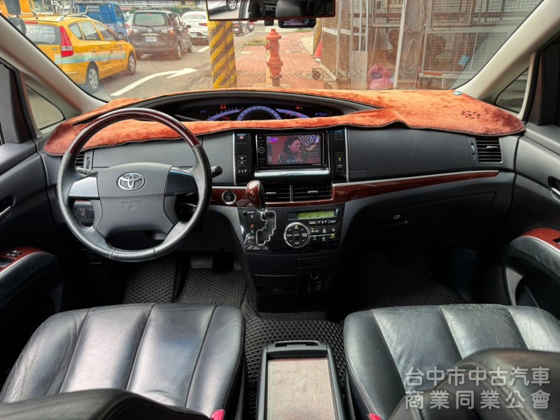 2014 Previa 2.4 豪華