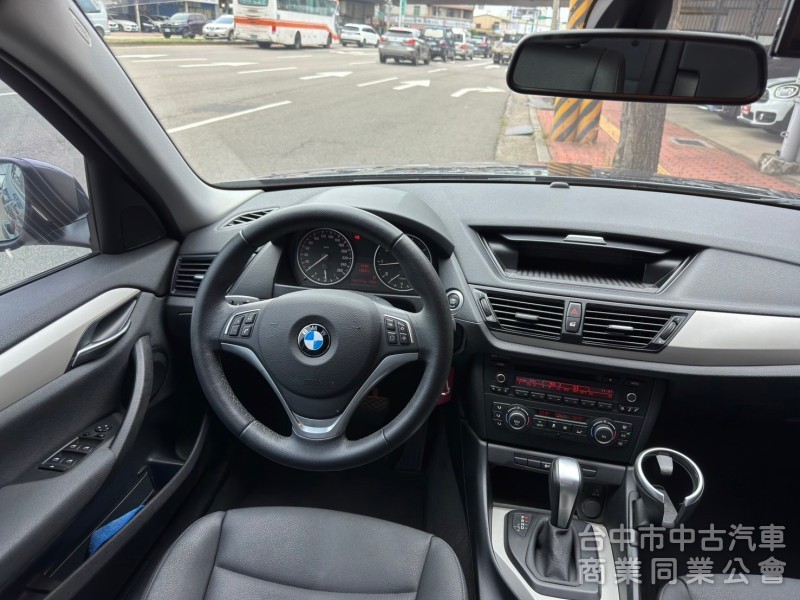 2014 BMW X1 18i