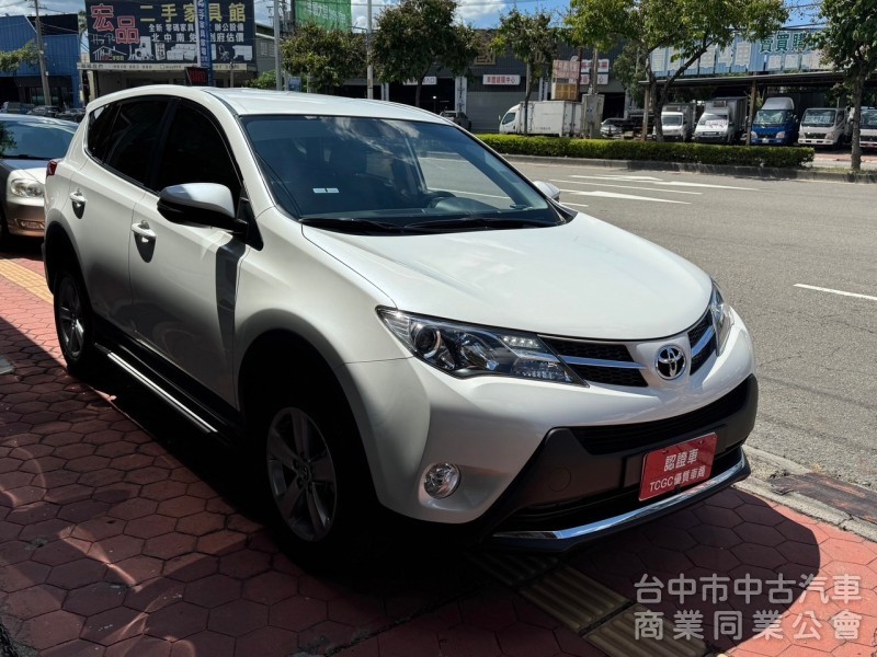 2015 Rav4 2.0 頂級 免鑰匙