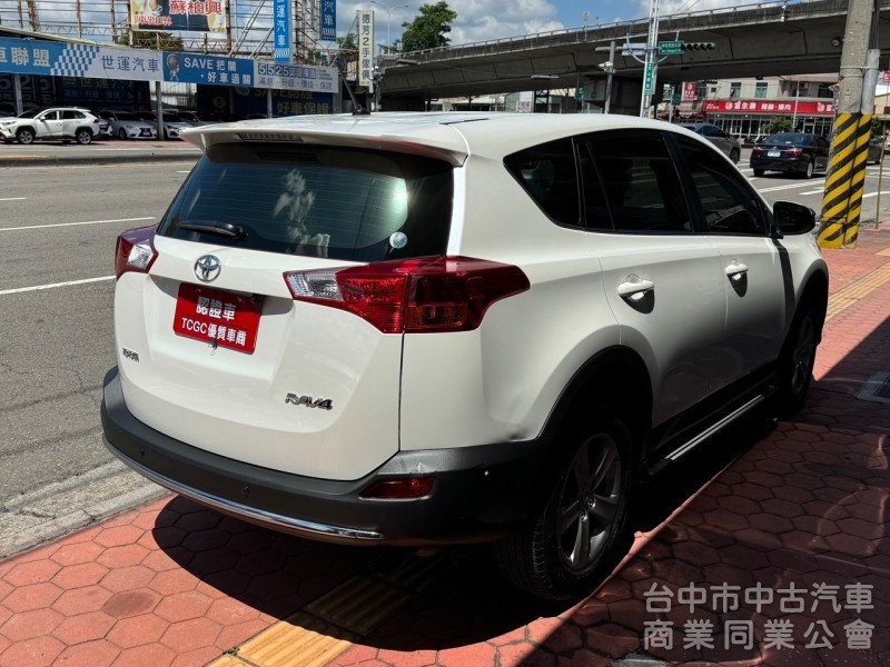 2015 Rav4 2.0 頂級 免鑰匙