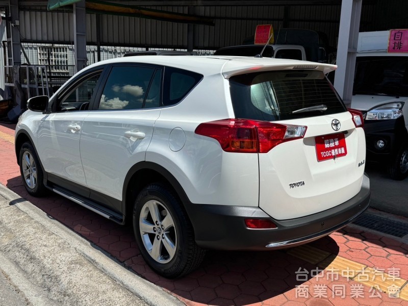 2015 Rav4 2.0 頂級 免鑰匙