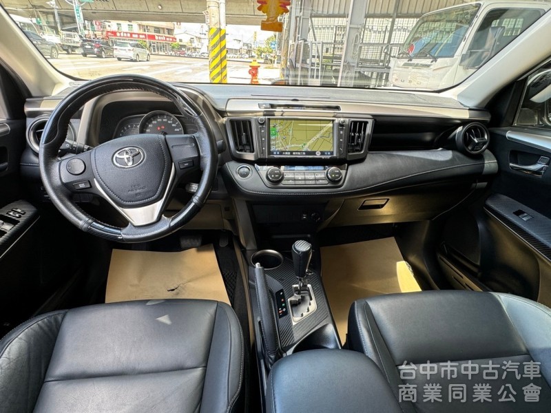 2015 Rav4 2.0 頂級 免鑰匙