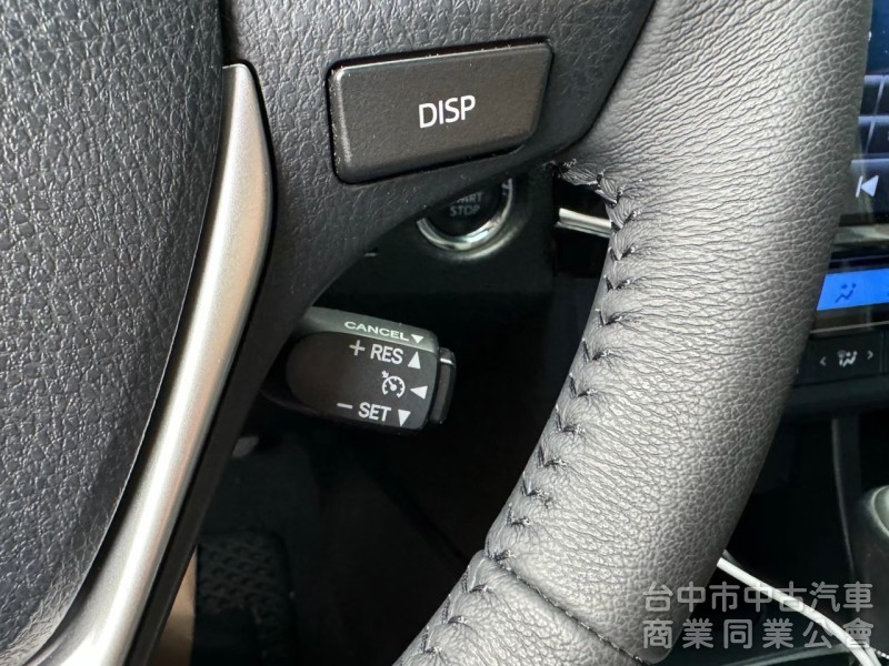 2015 Altis 1.8 頂級 跑十三萬