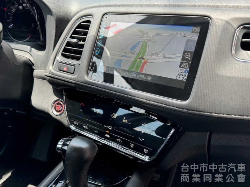 2019 HRV 1.8S 跑七萬