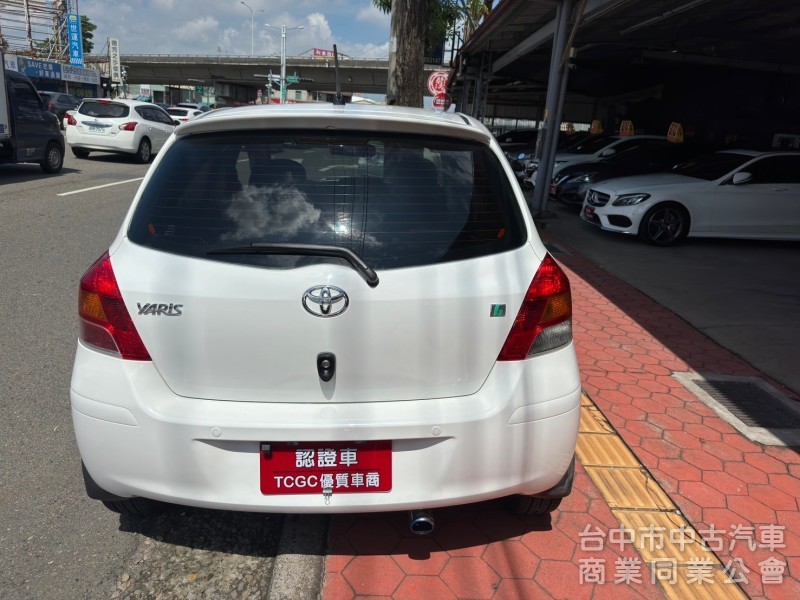 2010 Yaris G 跑21萬