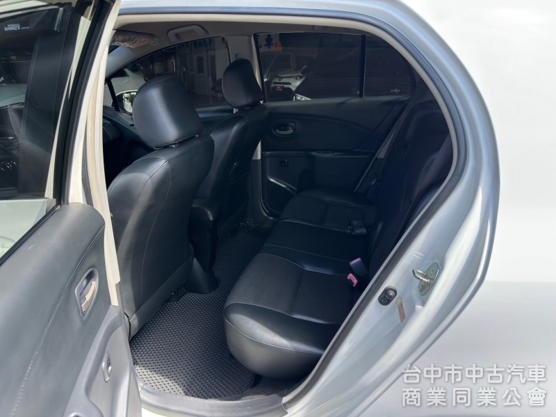 2010 Yaris G 跑21萬