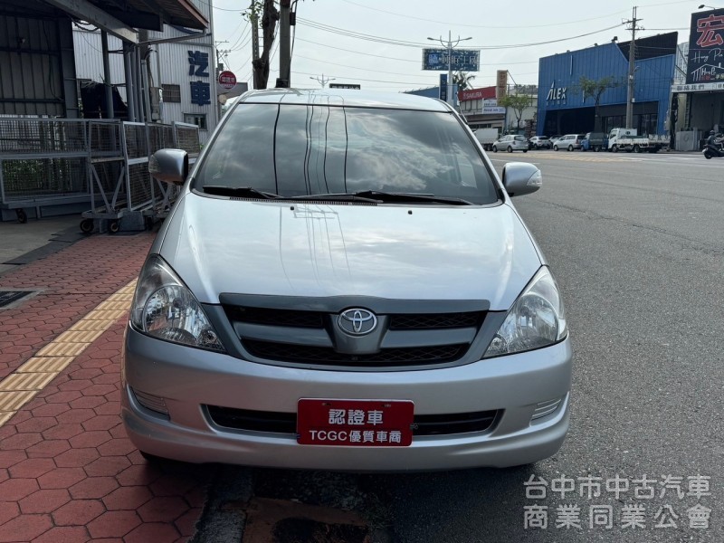 2013 innova 2.0 跑20萬