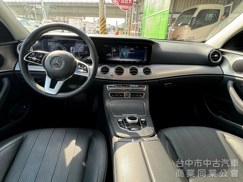 2019 E200 總代理 跑七萬多 23p跟車