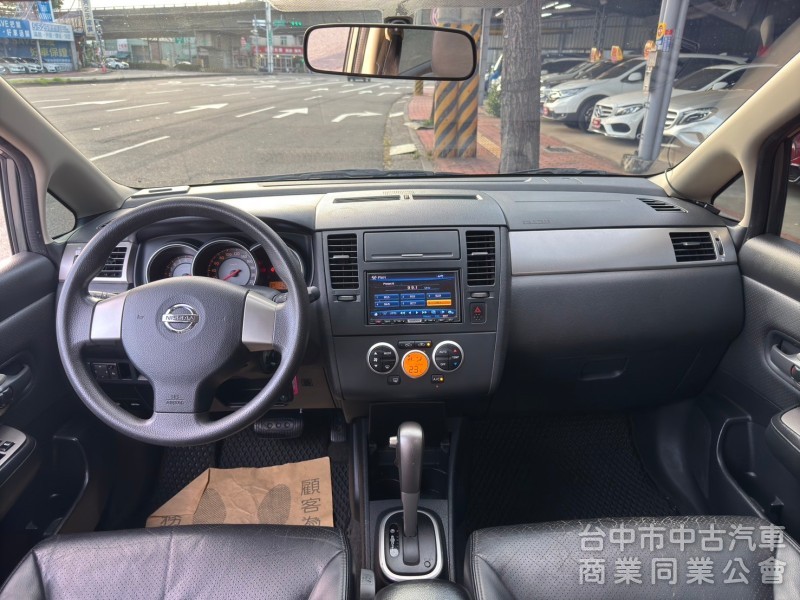 2013 Tiida 1.8 5D 跑十七萬