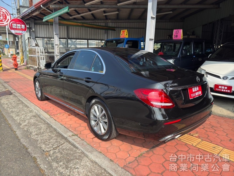 2019 E200 總代理 跑七萬