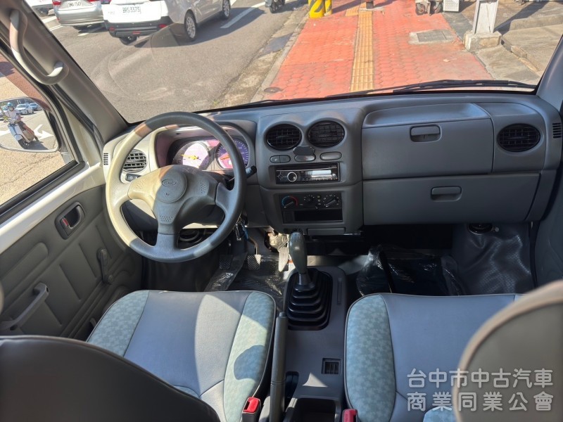 2018 菱利廂型車 1.3手排