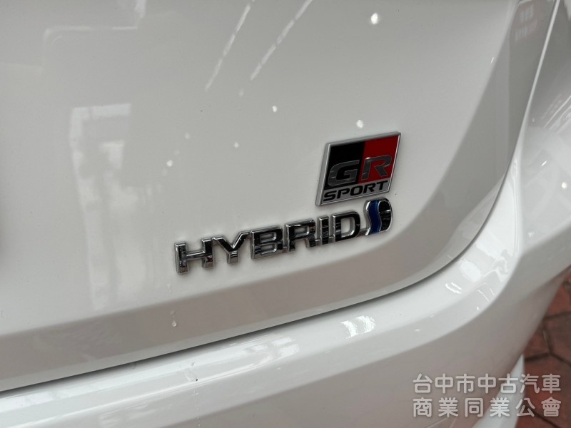 2020 GR Altis 油電 跑七萬