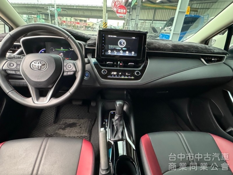 2020 GR Altis 油電 跑七萬