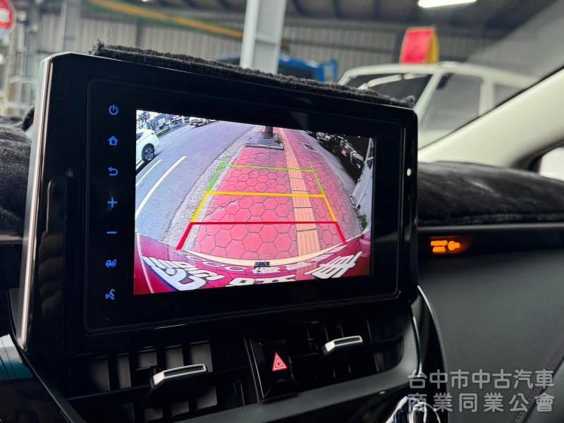 2020 GR Altis 油電 跑七萬