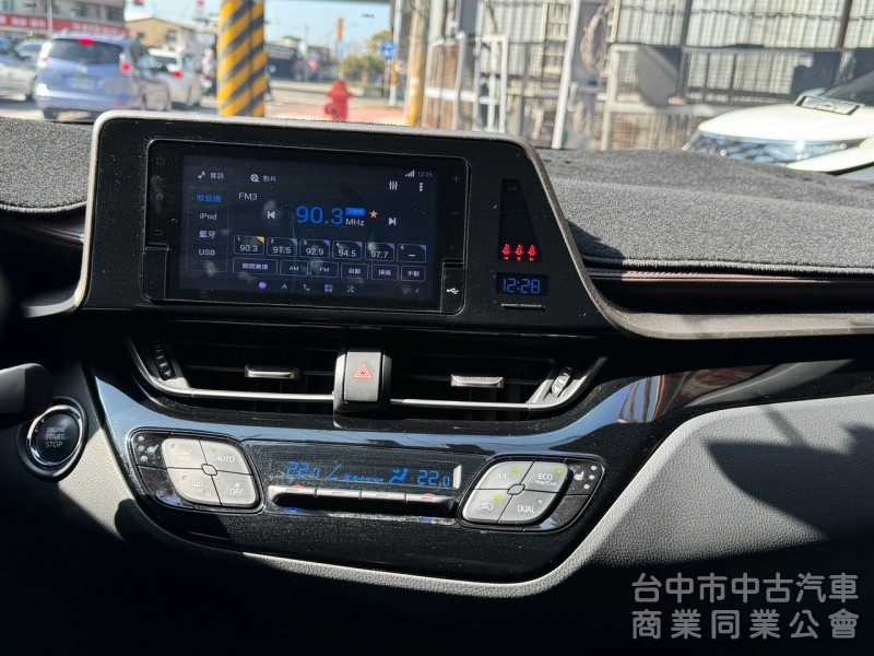 2018 CHR 1.2 豪華