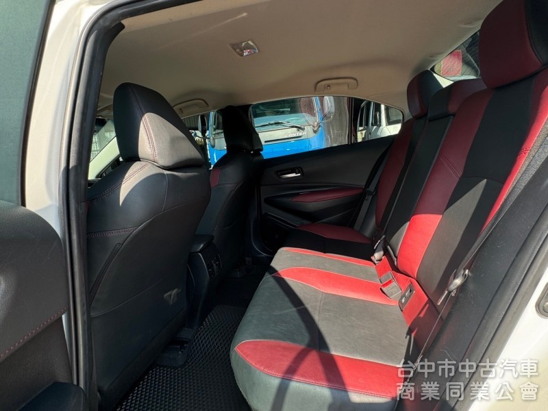 2020 GR Altis 1.8 油電 跑七萬